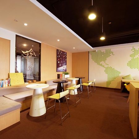 Iu Hotel Shenyang Railway Station Sk Transfer Center 외부 사진