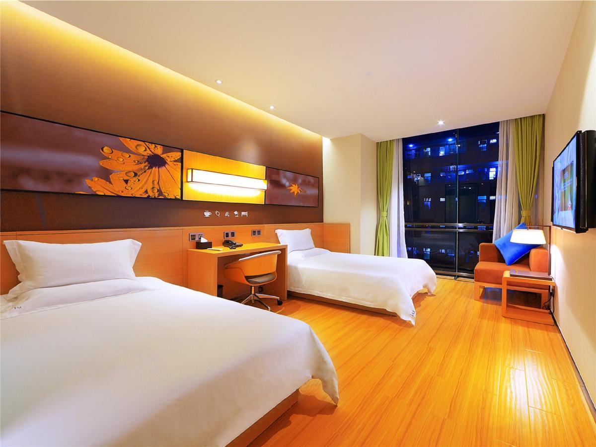 Iu Hotel Shenyang Railway Station Sk Transfer Center 외부 사진