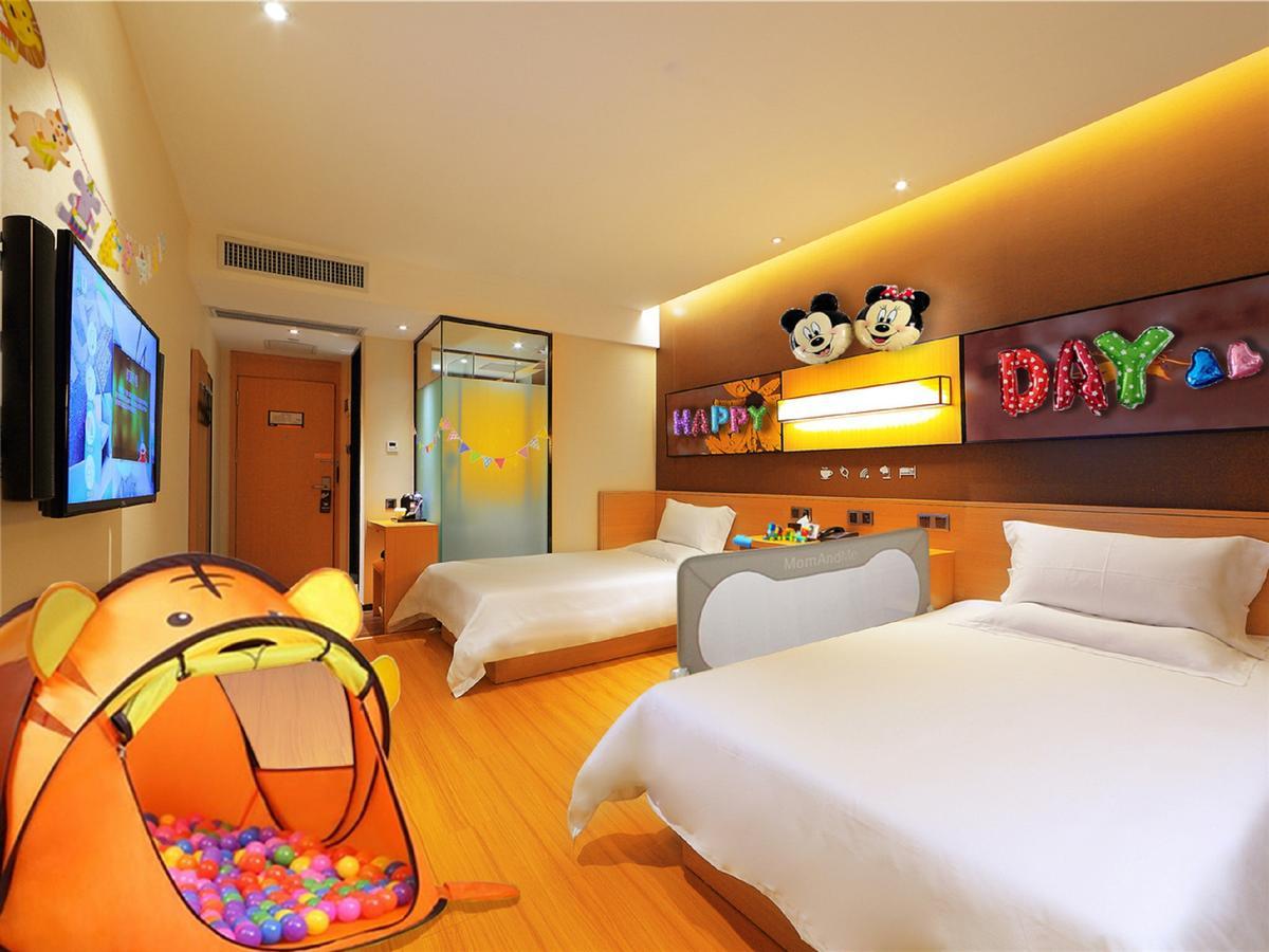 Iu Hotel Shenyang Railway Station Sk Transfer Center 외부 사진