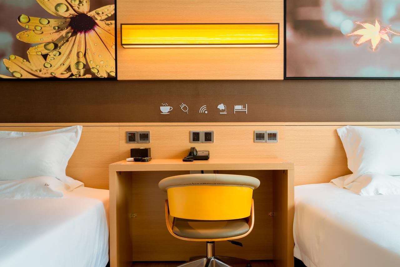 Iu Hotel Shenyang Railway Station Sk Transfer Center 외부 사진